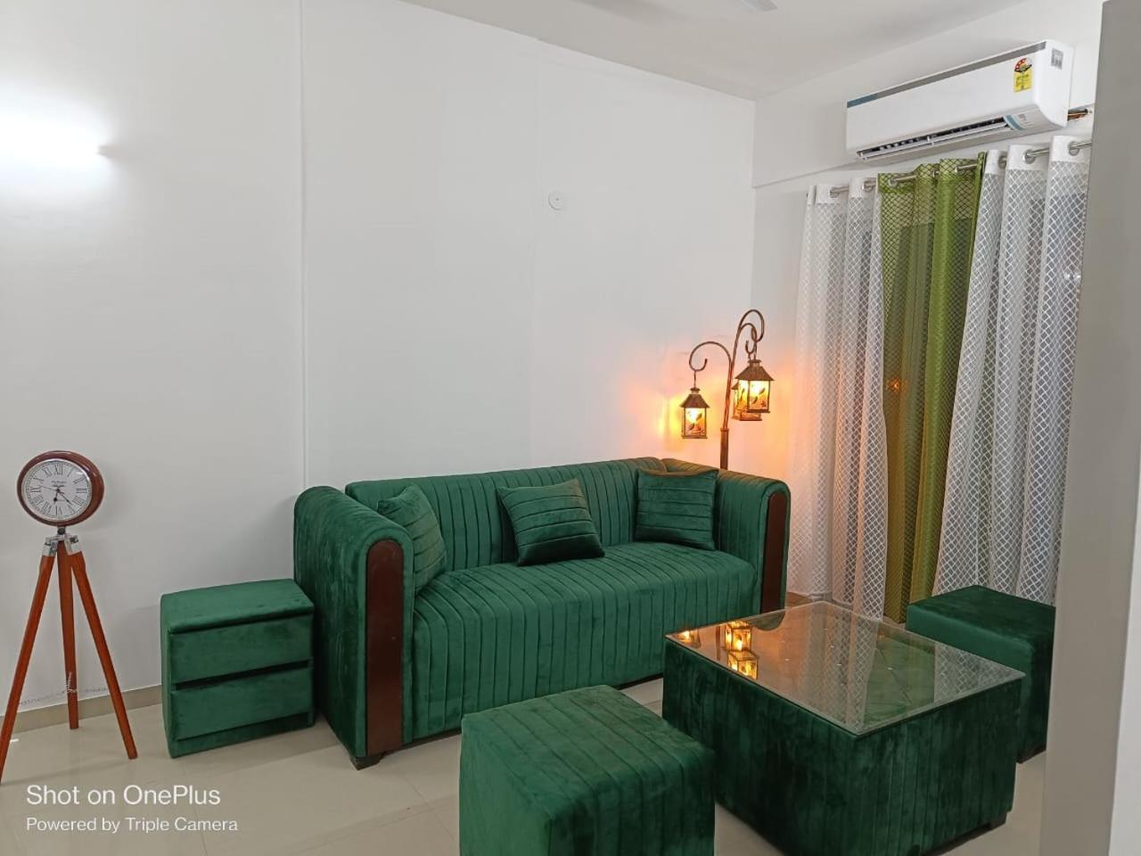 Bnbbuddy Aarohi Homes 3 Bhk West Delhi Appartement