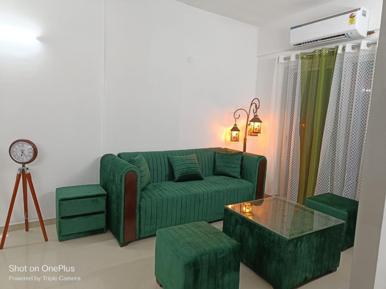 Bnbbuddy Aarohi Homes 3 Bhk West Delhi Appartement New Delhi